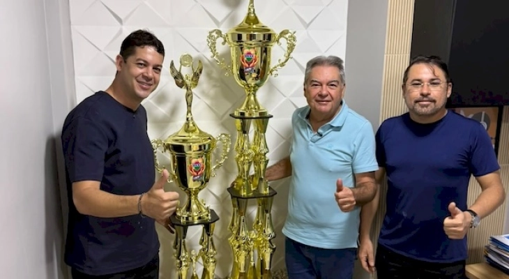 Troféus do Campeonato Sousense de Futebol 2026 são apresentados com homenagem a Homero Sá Pires