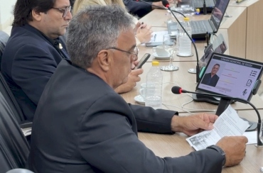 Através de ação parlamentar, Dênis Formiga solicita limpeza das laterais do Canal do Estreito em Sousa