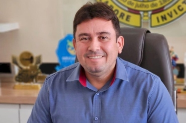 NATAL COM DINHEIRO NO BOLSO: Prefeito Helder Carvalho antecipa pagamento do mês de dezembro dos servidores municipais