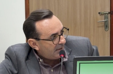 Radamés questiona resistência à concessão do DAESA e debate modelo de abastecimento de água em Sousa