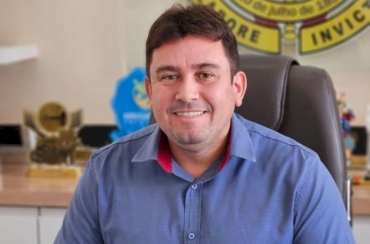 Sousa terá R$ 26,5 milhões em circulação na economia com calendário de pagamentos, anuncia prefeito Helder Carvalho