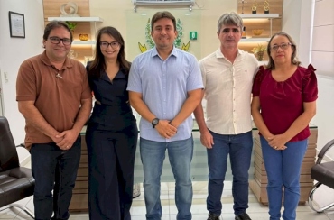 Ao realizar mudanças no secretariado, prefeito Helder Carvalho enfatiza o compromisso com os aliados, com Odair assumindo vaga na Câmara