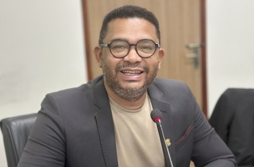 Vereador Abel Sales solicita reforma da lavanderia e construção de quiosque no bairro Jardim Santana