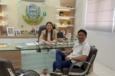 Em reunião, prefeita Amanda Silveira e presidente Diógenes Ferreira reforçam a harmonia entre os poderes e discutem ações para o desenvolvimento de Sousa
