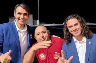 Após declarar apoio a candidatos do prefeito Helder Carvalho, Carlinhos de Nias detona MDB de André e Veneziano 