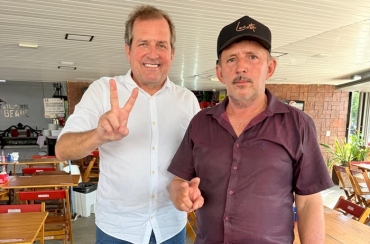 Fábio Tyrone fortalece pré-candidatura com apoio do presidente da Câmara de Olho D’Água e de lideranças políticas de três municípios 
