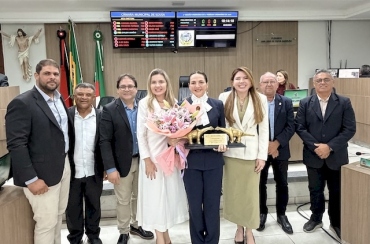 Ação parlamentar de Amanda Silveira homenageia Maria Lindete com Título de Cidadã Sousense