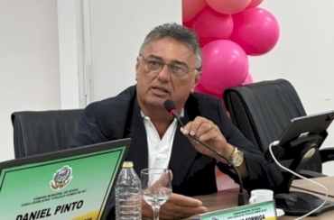 Dênis Formiga diz que vai levar demanda do bairro Zú Silva à Secretaria de Urbanismo