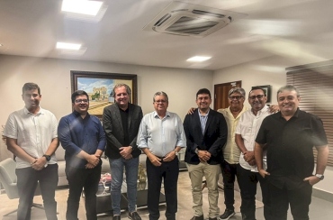 Fábio Tyrone, Helder Carvalho e demais aliados se reúnem com João Azevêdo para discutir sobre alinhamento político