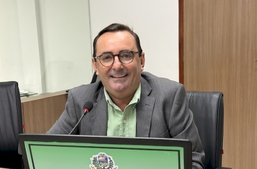Radamés Estrela solicita criação de abrigo para idosos em situação de vulnerabilidade em Sousa