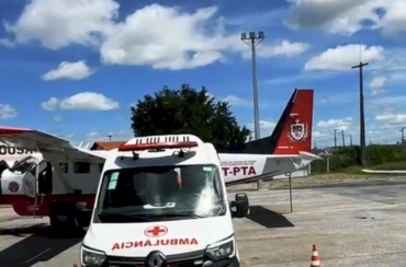 Sertão conectado à vida: Idoso de 72 anos é transferido de Sousa em aeronave do estado