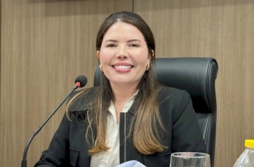 Em votação de matéria, Amanda Silveira destaca investimento para fortalecer setor agropecuário de Sousa