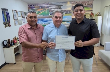 Lindolfo Pires recebe menção da Câmara Municipal de Sousa pelo impacto do Paraíba World Beach Games