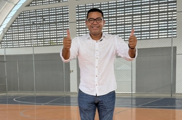 Abel Sales destaca importância de ginásio em construção para comunidade do Angelim