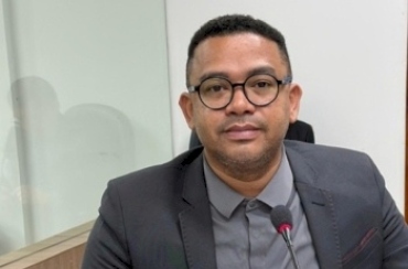 Abel Sales vota a favor de projeto que homenageia Dona Chiquita em nova creche de Sousa