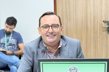 Radamés Estrela pede implantação de iluminação pública nos setores 6 e 7 do PIVAS