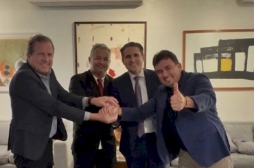 Tyrone amplia base política e recebe apoio do prefeito Geroncio Júnior, em São Francisco 