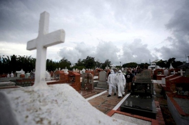 Covid-19 deixou 149 mil crianças e adolescentes órfãos no Brasil em 2020 e 2021