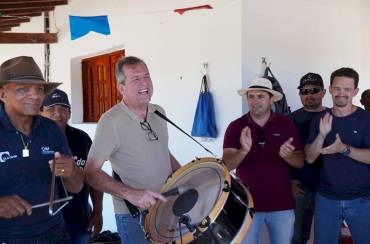Fábio Tyrone é recebido pelo presidente Raimundo Filho e outras lideranças políticas em São José da Lagoa Tapada