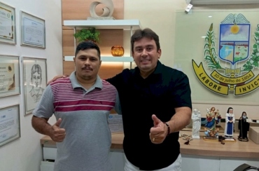 Prefeito Helder Carvalho anuncia pagamento do cofinanciamento da saúde e destaca novas ações em Sousa.