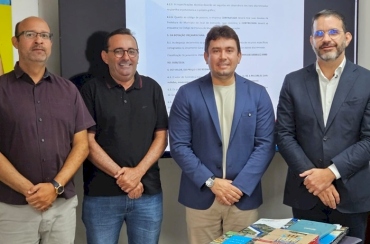 Helder Carvalho anuncia investimento de R$ 4 milhões para pavimentação do Distrito Industrial de Sousa