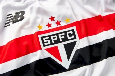 Suposta nova camisa do São Paulo para 2025 vaza nas redes sociais; veja fotos