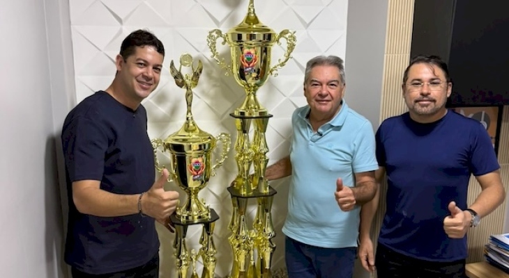 Troféus do Campeonato Sousense de Futebol 2026 são apresentados com homenagem a Homero Sá Pires