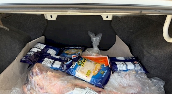 PROCON Municipal de Sousa apreende quase 50 kg de carne vencida durante fiscalização em supermercados