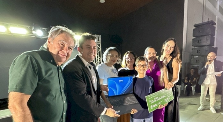 Gestão Helder Carvalho é destaque na Paraíba ao investir R$ 1,5 milhão em premiação aos profissionais da educação de Sousa