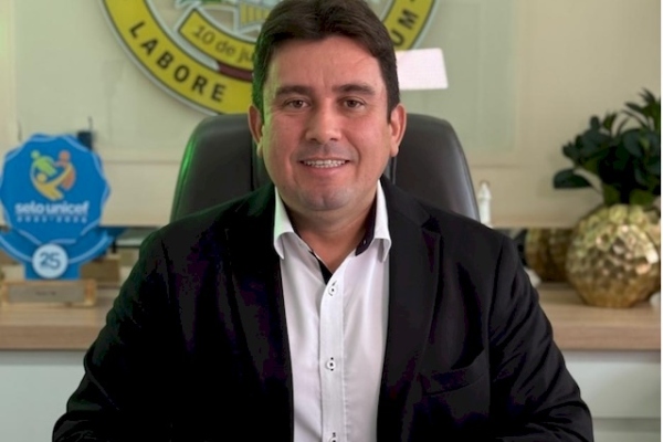 Prefeito Helder Carvalho efetua pagamento do cofinanciamento da APS, referente à parcela do segundo quadrimestre