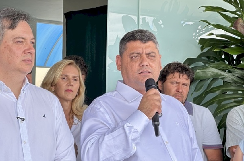 Prefeito Thially Aristóteles