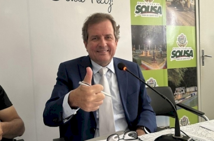 Prefeito Fábio Tyrone em entrevista 