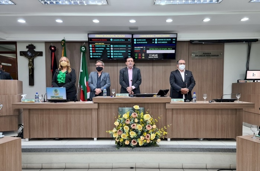 Sessão ordinária na CMS