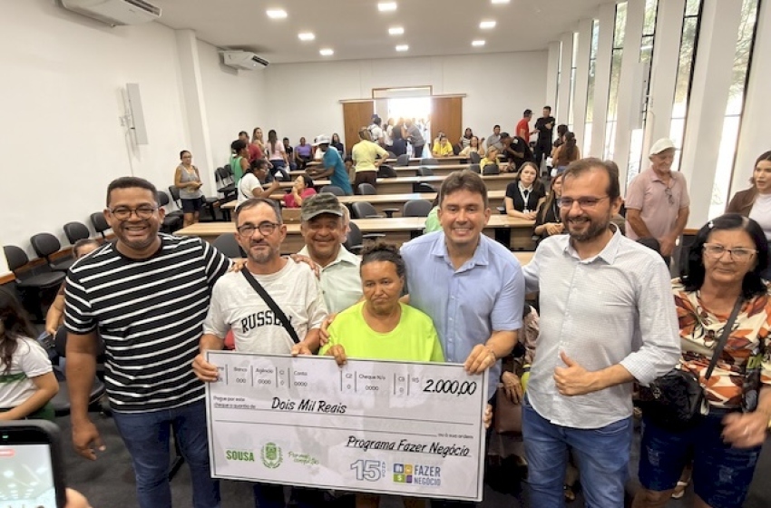 Vereador Abel Sales em evento do Programa Fazer Negócio
