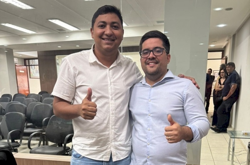 Vereador eleito Tekin Linhares e o advogado Heitor de Sousa